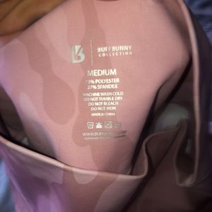 Pink camo Buffbunny leggings